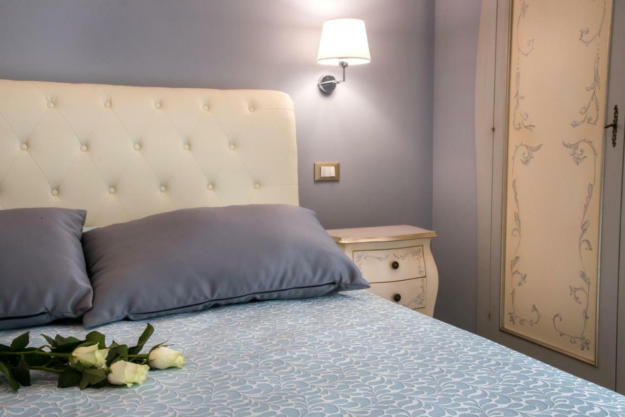 Palazzo Bove Bed and Breakfast Galatone Εξωτερικό φωτογραφία
