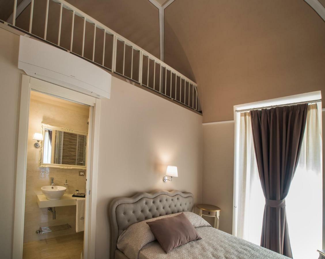 Palazzo Bove Bed and Breakfast Galatone Εξωτερικό φωτογραφία