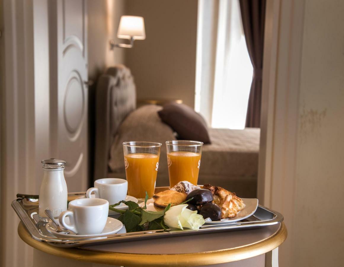 Palazzo Bove Bed and Breakfast Galatone Εξωτερικό φωτογραφία