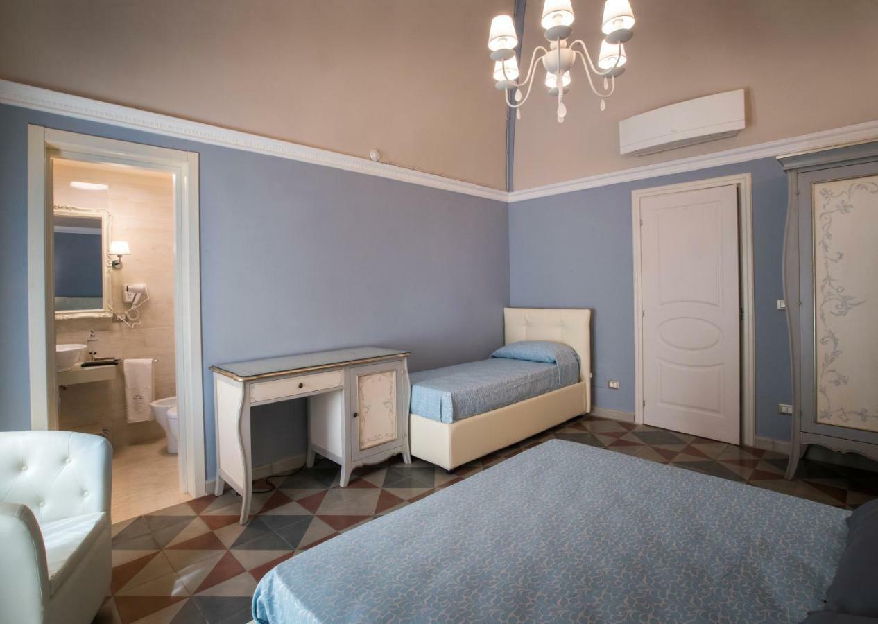 Palazzo Bove Bed and Breakfast Galatone Εξωτερικό φωτογραφία