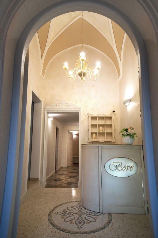 Palazzo Bove Bed and Breakfast Galatone Εξωτερικό φωτογραφία