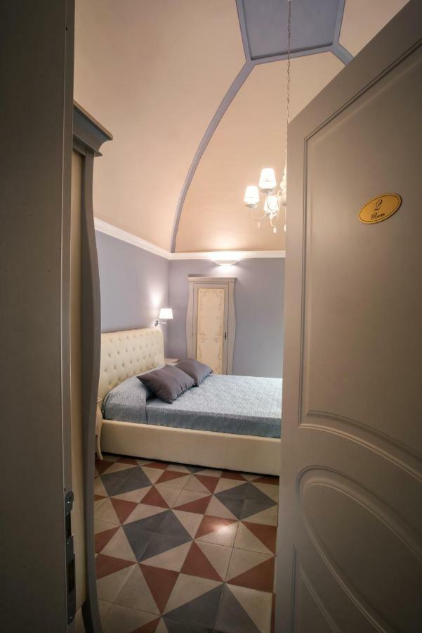 Palazzo Bove Bed and Breakfast Galatone Εξωτερικό φωτογραφία