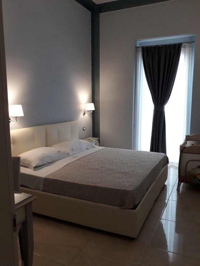 Palazzo Bove Bed and Breakfast Galatone Εξωτερικό φωτογραφία